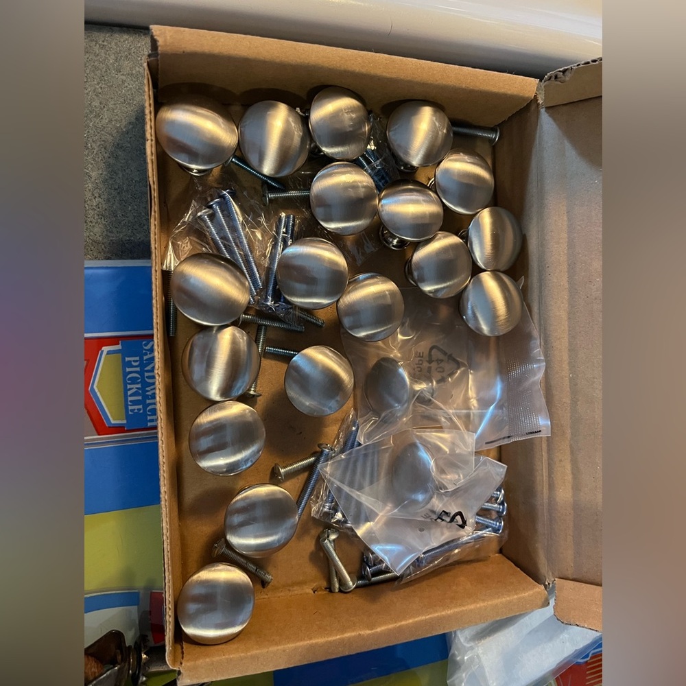 20 brushed nickel cabinet knobs